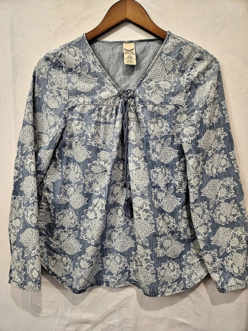 Faded Glory Floral Tunic Blue & White Size Medium